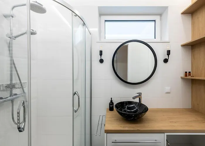 Shortstaypoland Bartycka Lejlighed