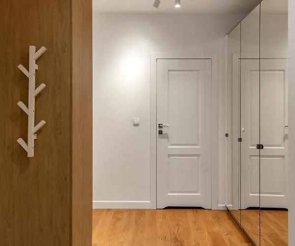 Shortstaypoland Bartycka Warszawa