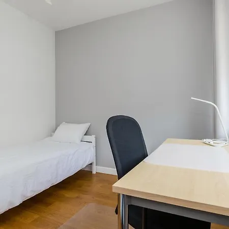 Shortstaypoland Bartycka * 바르샤바